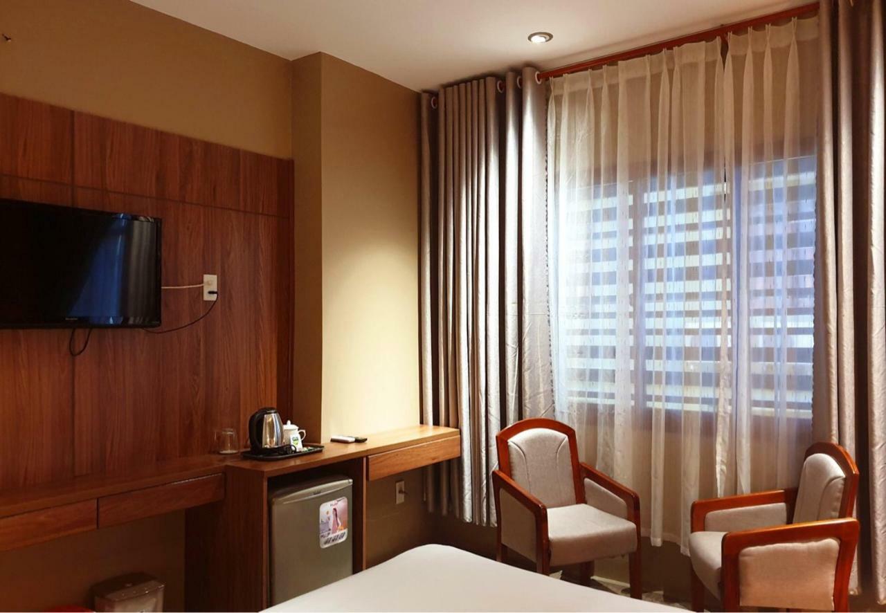 Garnet Hotel Nha Trang Buitenkant foto