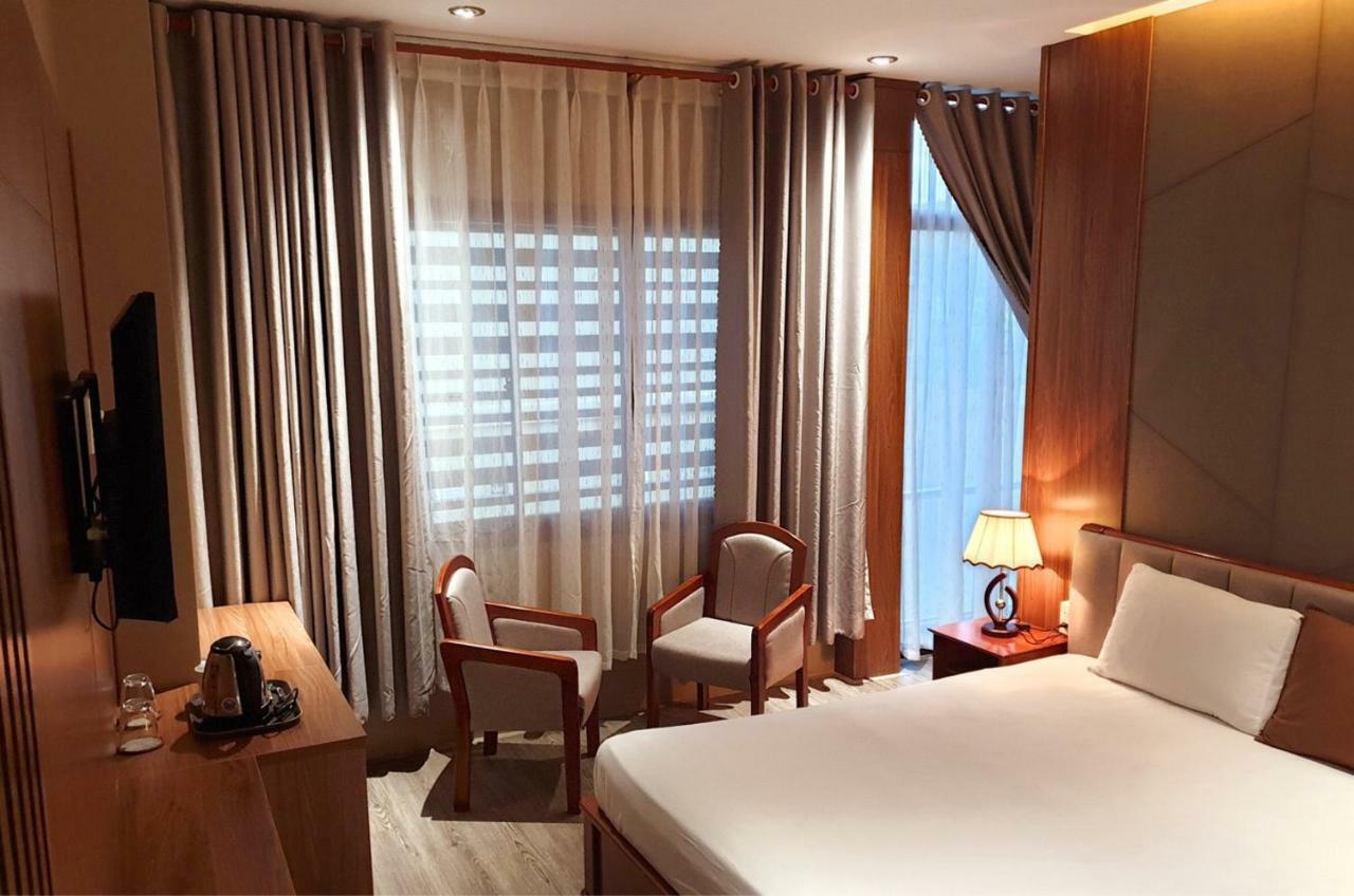 Garnet Hotel Nha Trang Buitenkant foto